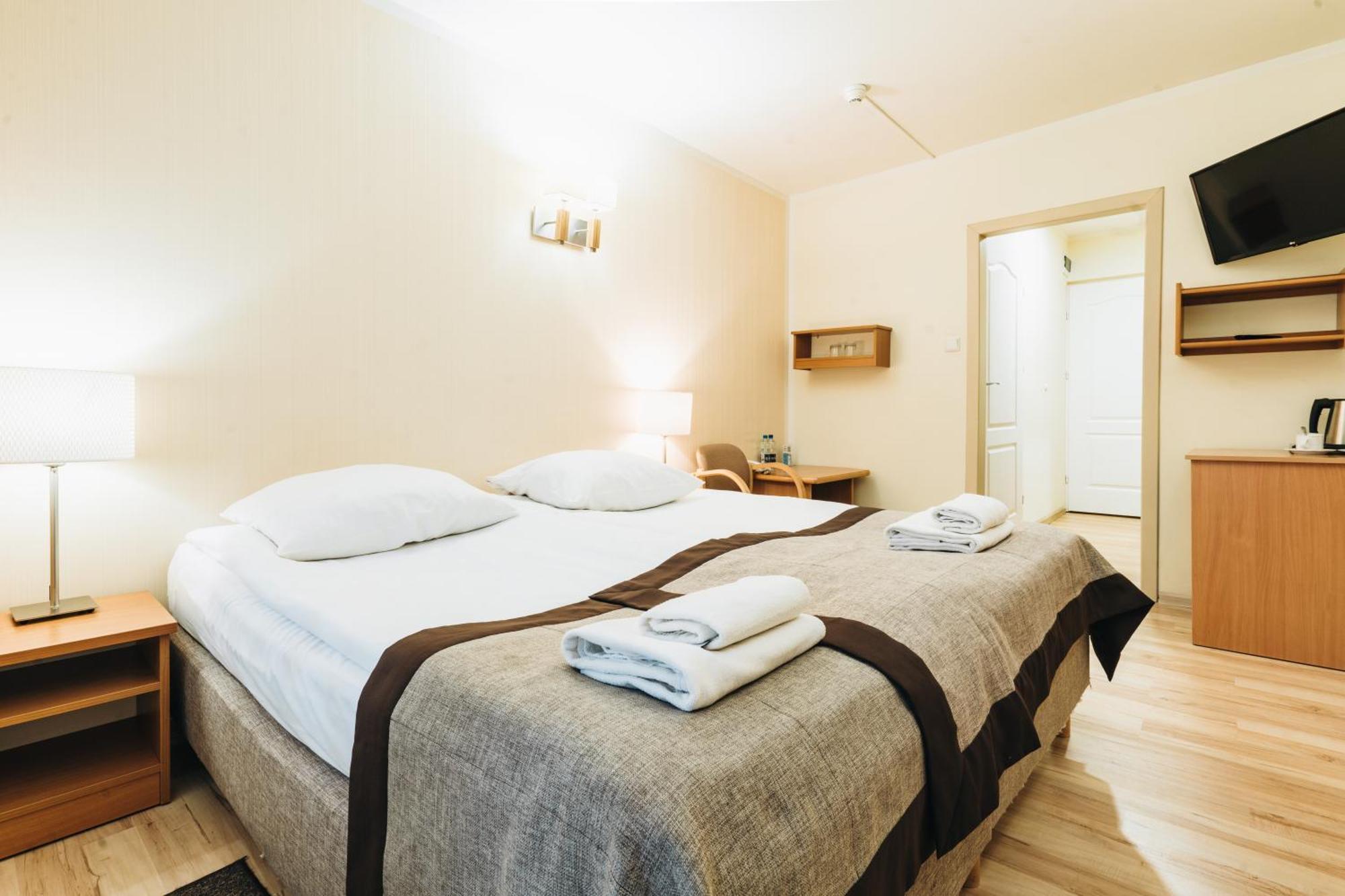 Hotel Orle Гданьск Экстерьер фото